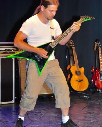 OFGagG37HzXGU77DAprj1mZbqSlD6-IuQhEOJ56H8X0