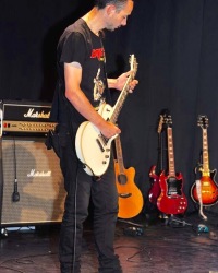 Q2K6taZa8ukxKxOazX25ay5Y4-335cqdSulQGaBfOs8